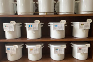 アダチコーヒーの店内