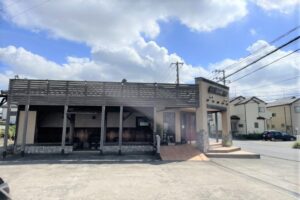 アルトバウムの外観