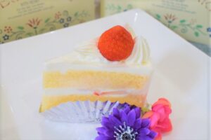 シャルロット　いちごケーキ